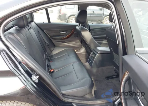 2015 BMW 328I xDrive z USA, uszkodzony, nr VIN WBA3B3G52FNR86845